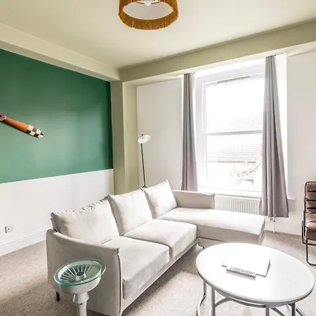 Modern Spitfire With Free Parking By Prescott Bristol