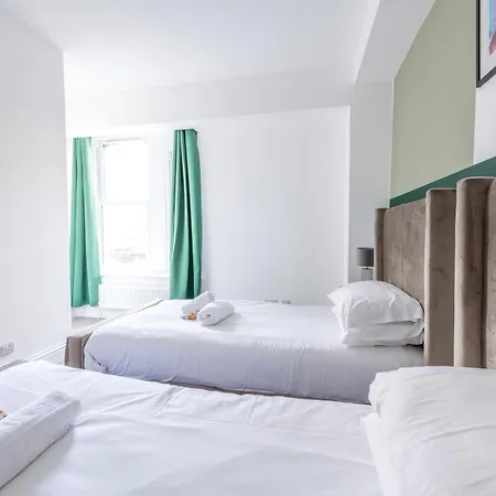 Apartment Centralised Spitfire With Free Parking By Prescott Apartments