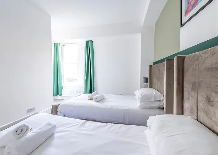 Apartman Modern Spitfire With Free Parking By Prescott